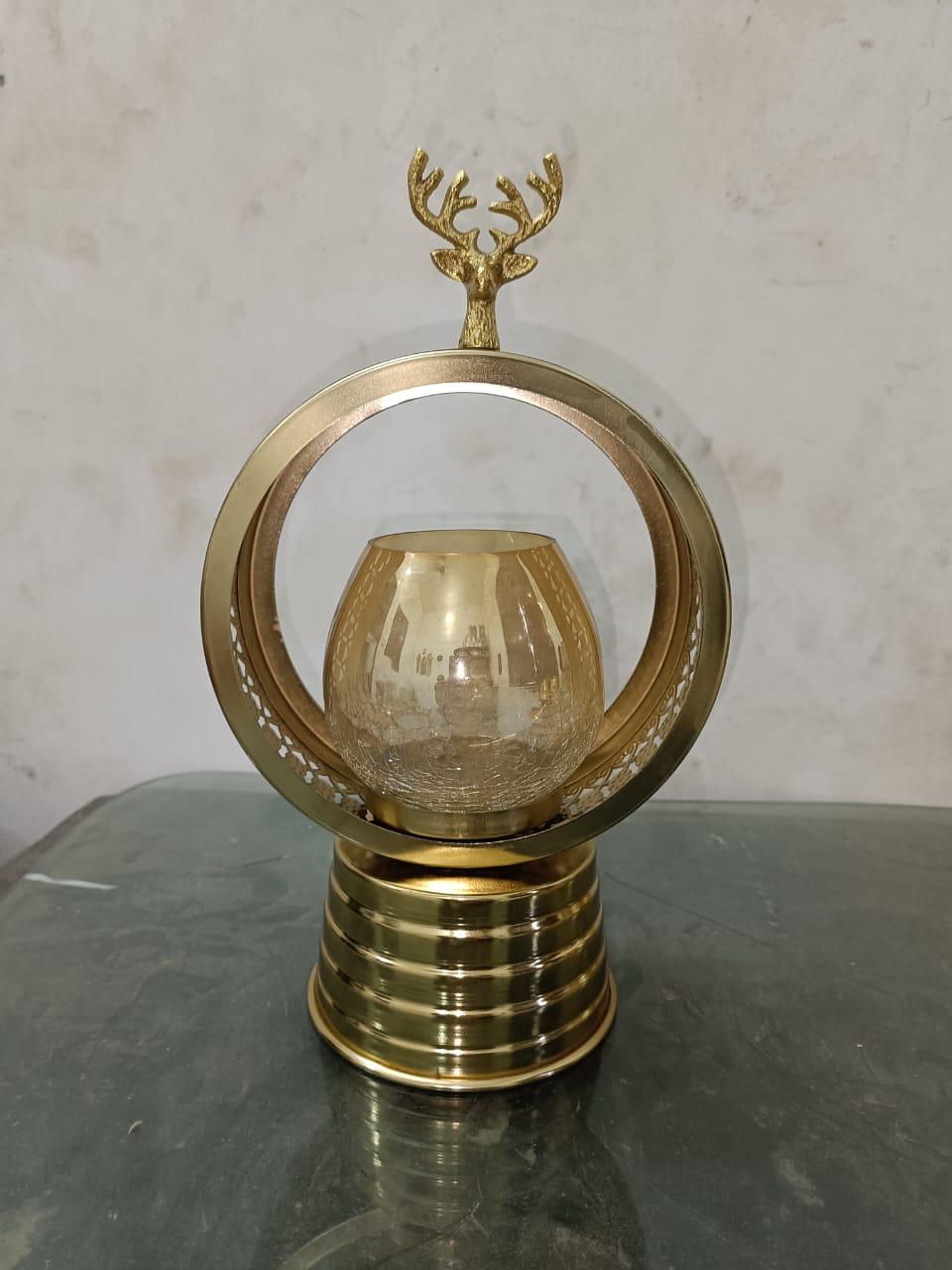 ✨ Regal Antler Circle Candle Holder with Golden Glass