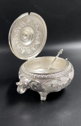 ✨ German Silver Royal Elephant Treasure Bowl – Dry Fruit & Sweet Holder